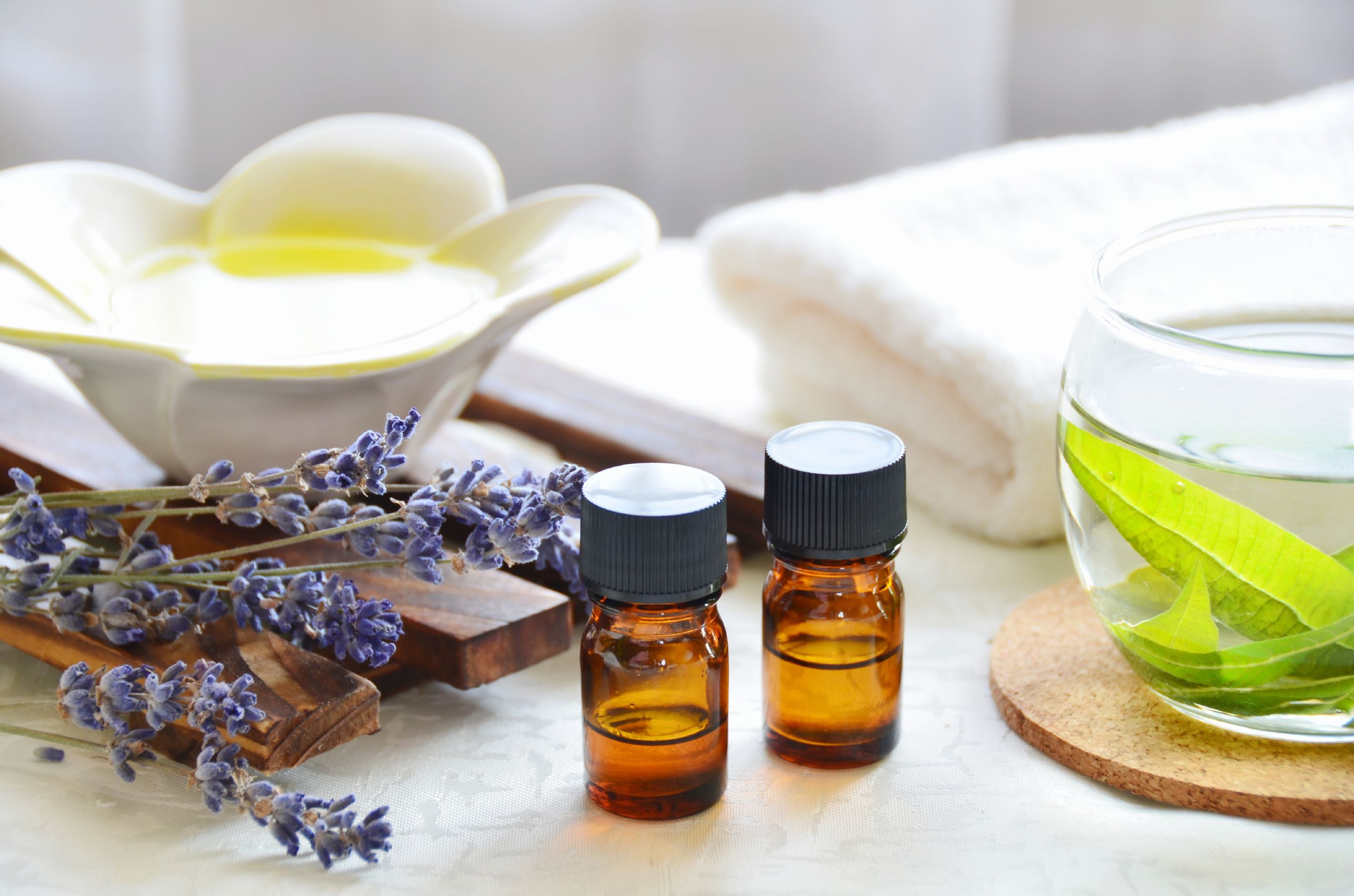 what-is-aromatherapy-madebypurehands