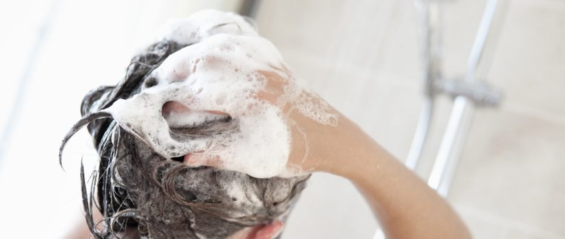 The Top Toxins to Avoid in our Personal Care Products shampooing