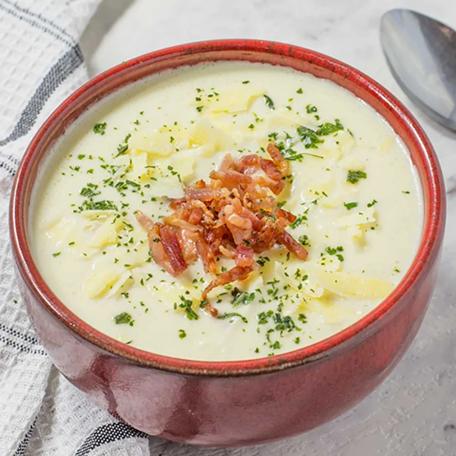 Keto Cheese & Bacon Cauliflower Soup
